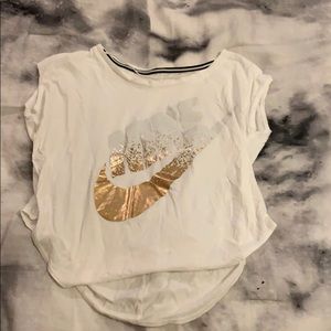 women’s nike tank top